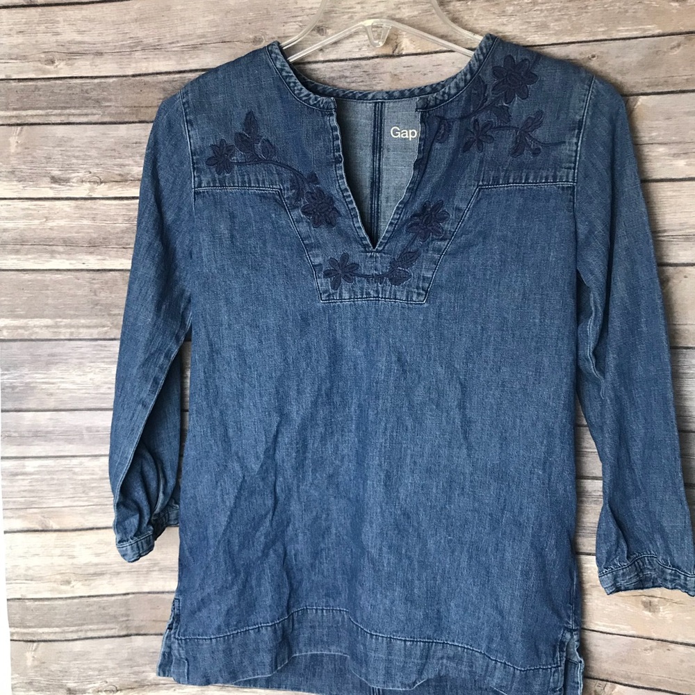 GAP JEAN SHIRT WITH EMBROIDERY